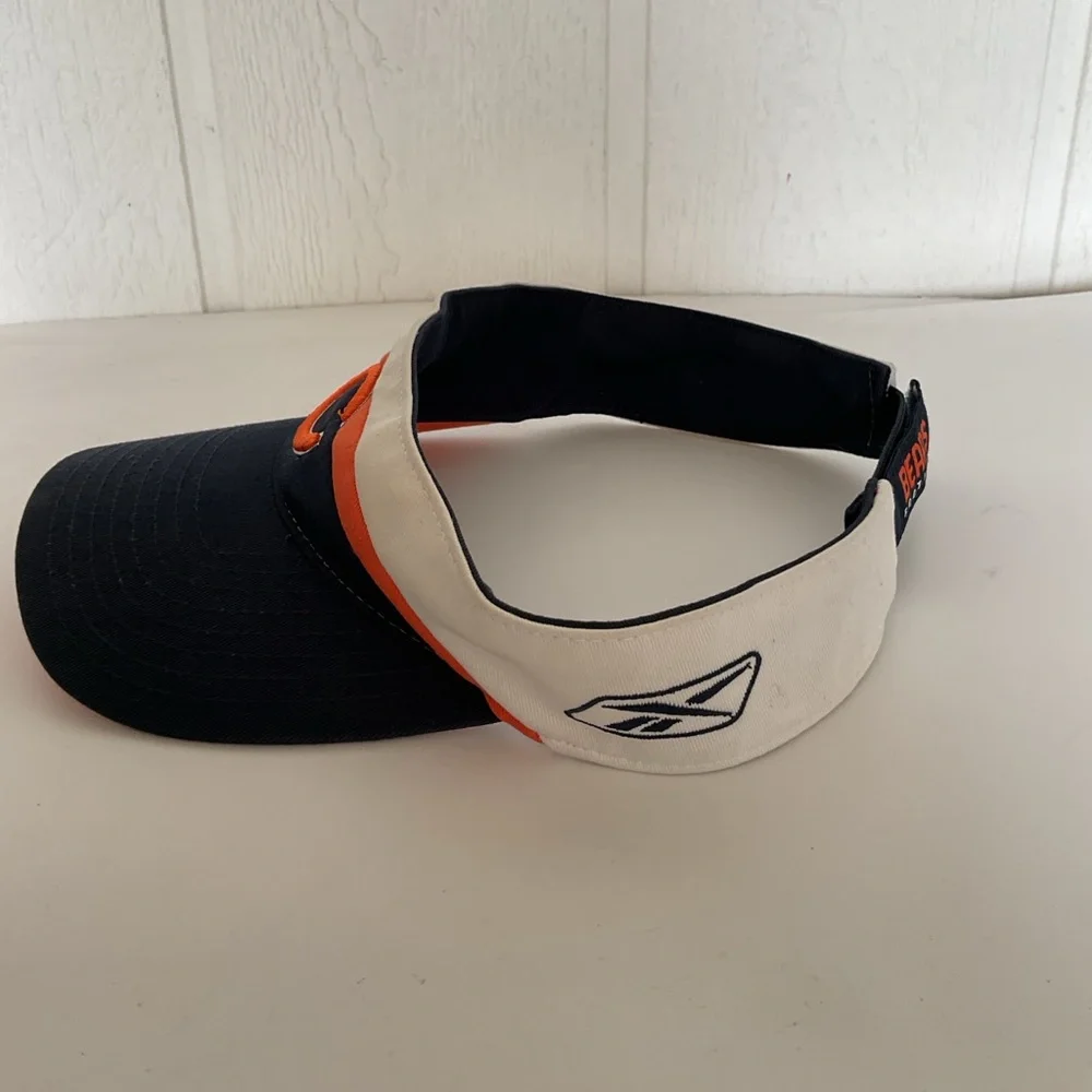 NFL Chicago Bears Adjustable Strapback Visor NWOT